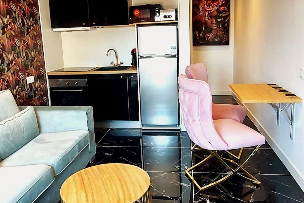 Luxury Kim Apartment, Ocean View & Wifi Free Playa Paraiso  Esterno foto